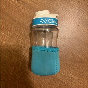 Blue Cirkul cup